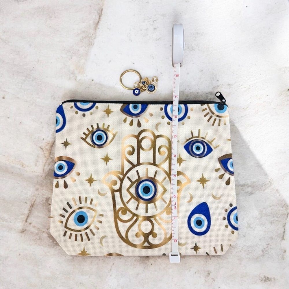 Hamsa Eye Pattern Pouch with Keychain - Picture 3 of 3